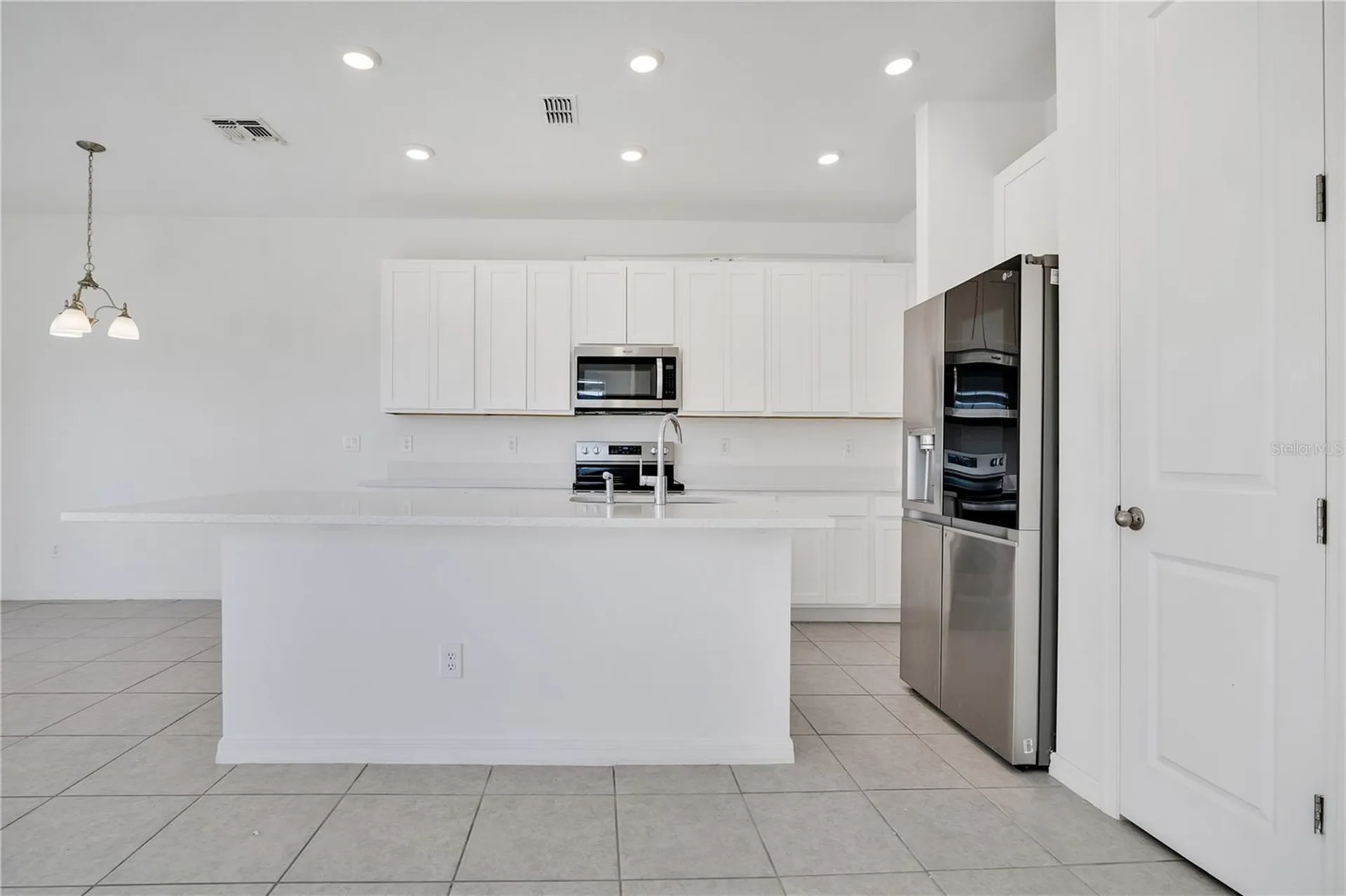 1484 Discovery Street Davenport FL 33896