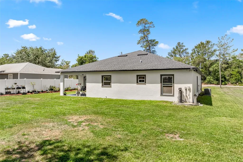 675 S Cedar Avenue Orange City FL 32763