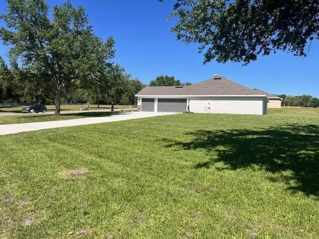37266 Hidden View Circle Dade City FL 33523