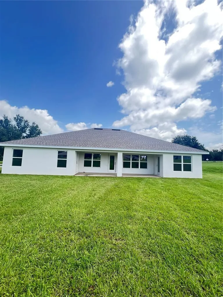 37266 Hidden View Circle Dade City FL 33523