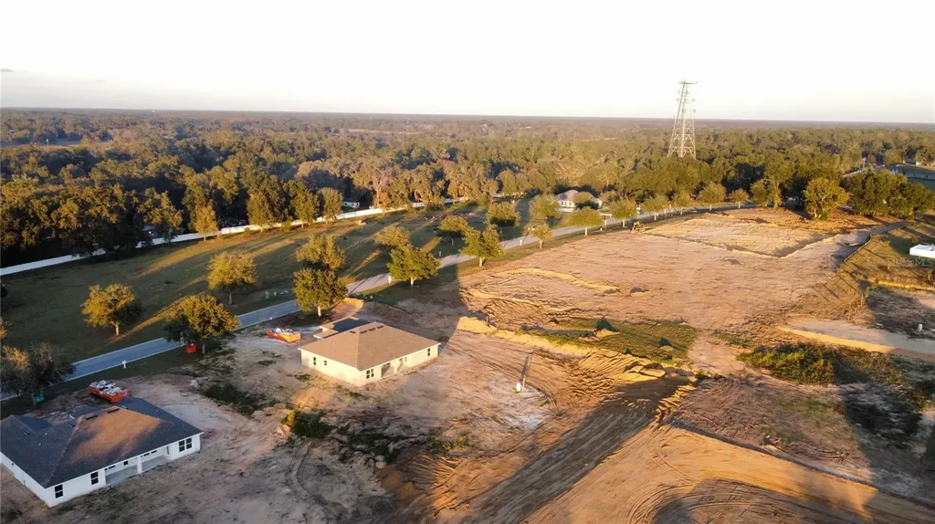 37266 Hidden View Circle Dade City FL 33523