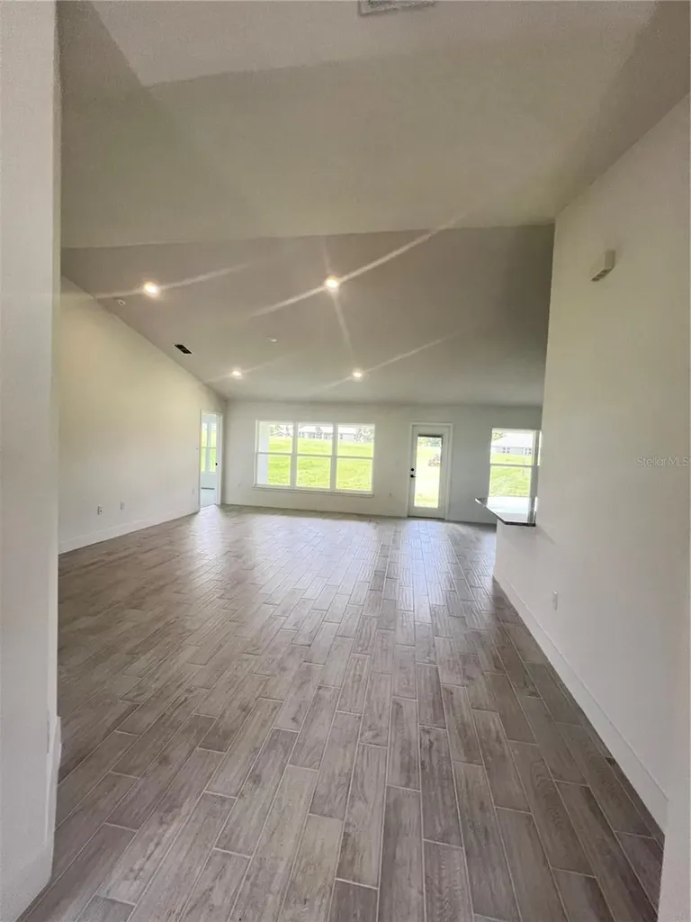 37266 Hidden View Circle Dade City FL 33523