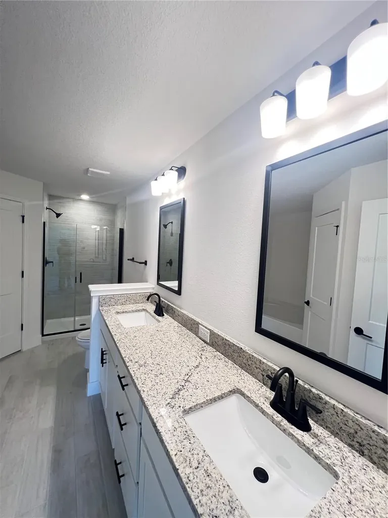 37266 Hidden View Circle Dade City FL 33523