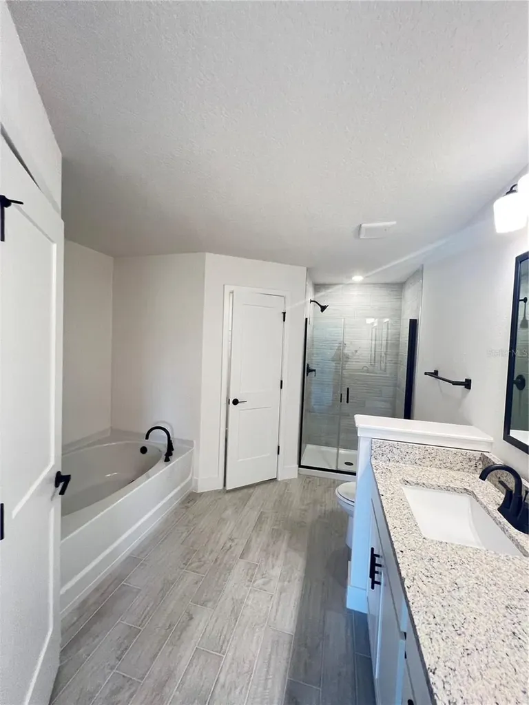 37266 Hidden View Circle Dade City FL 33523