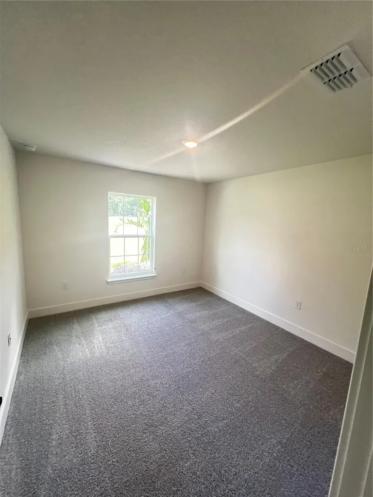 37266 Hidden View Circle Dade City FL 33523