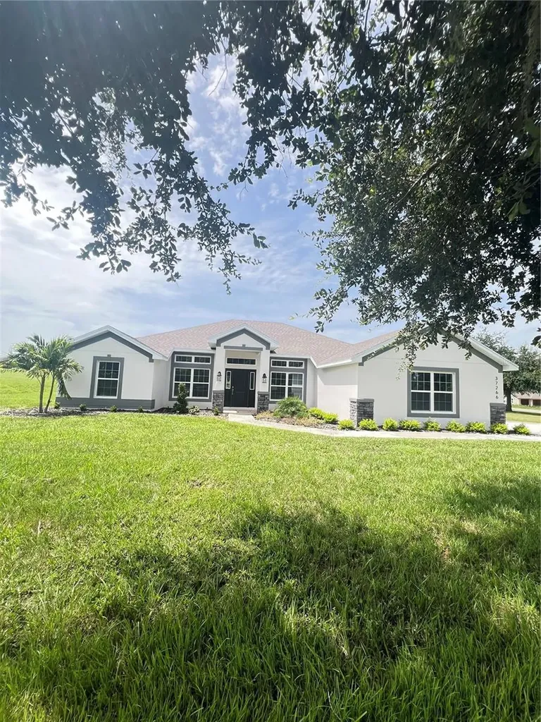 37266 Hidden View Circle Dade City FL 33523
