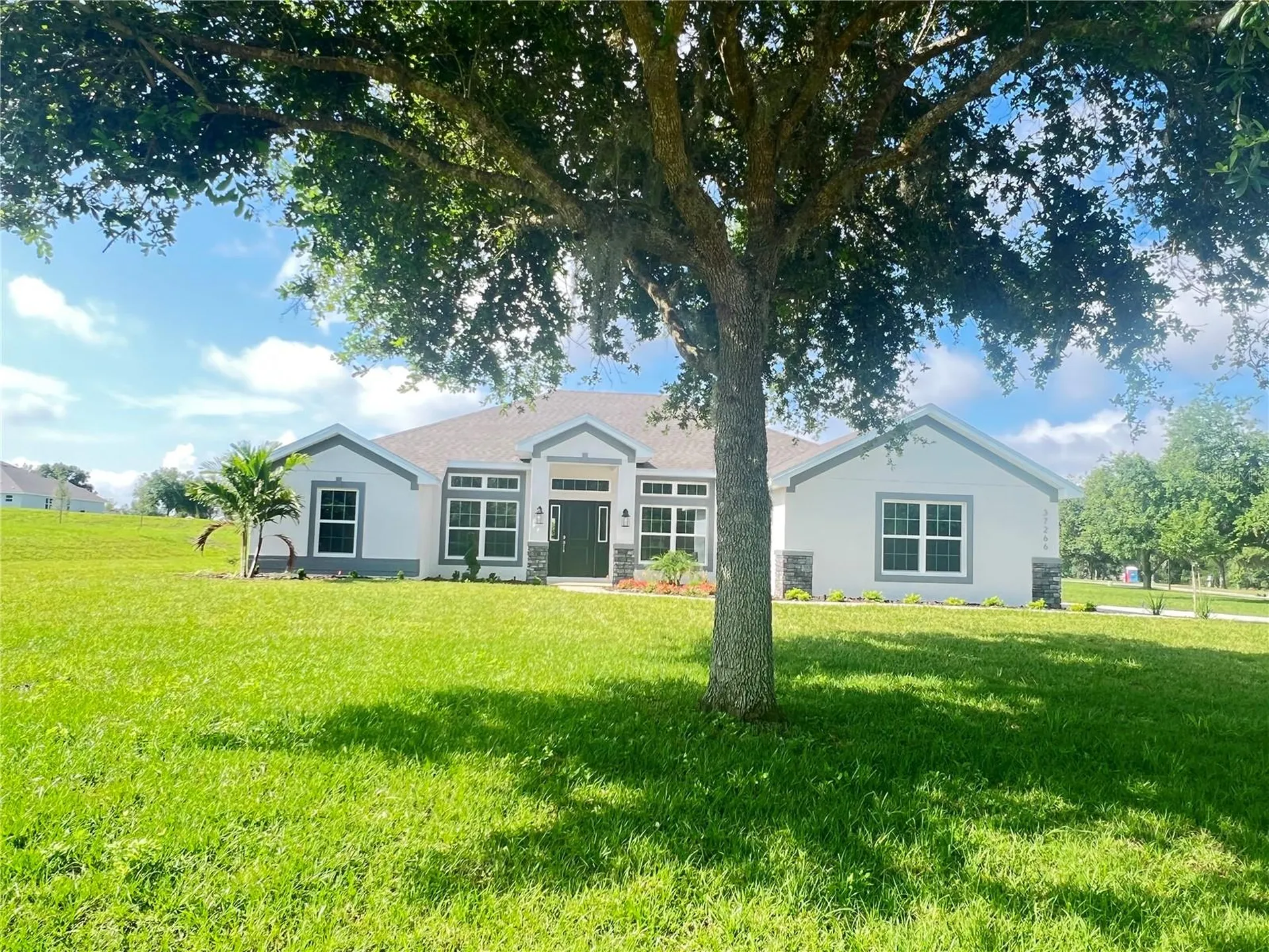 37266 Hidden View Circle Dade City FL 33523