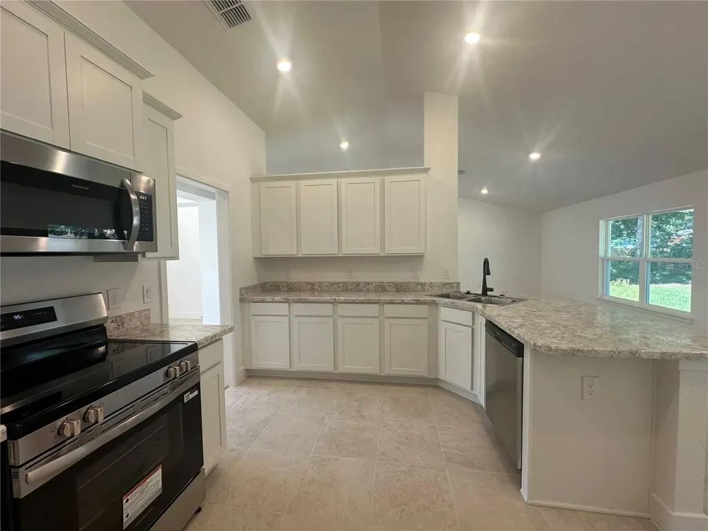 8 Dogwood Drive Trail Ocala FL 34472