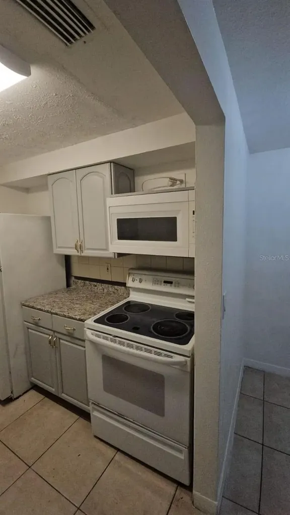 4208 8th Street Court E Bradenton FL 34208