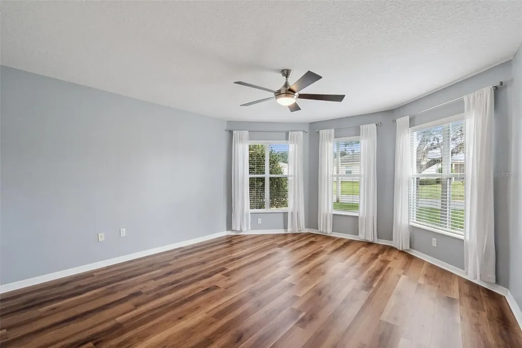 26821 Augusta Springs Circle Leesburg FL 34748