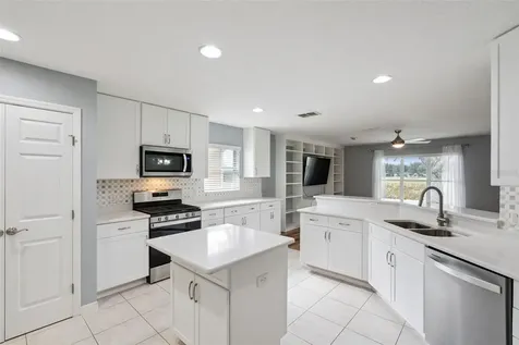 26821 Augusta Springs Circle Leesburg FL 34748