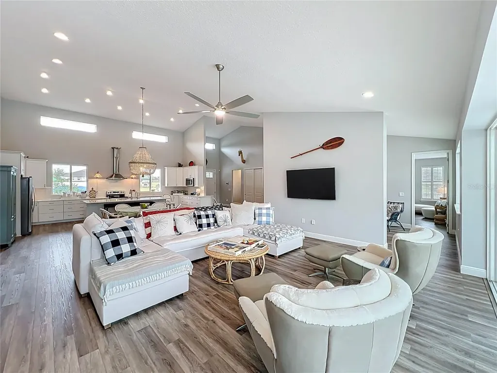 10224 Bay Lake Road Groveland FL 34736
