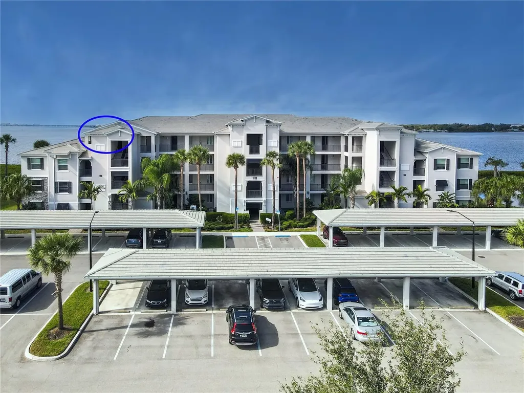 1030 Tidewater Shores Loop Bradenton FL 34208
