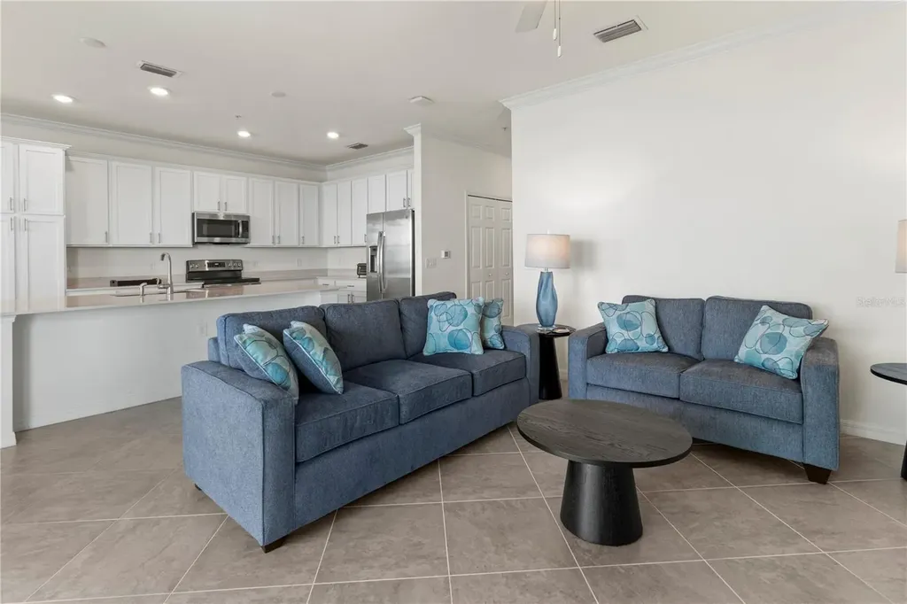 1030 Tidewater Shores Loop Bradenton FL 34208