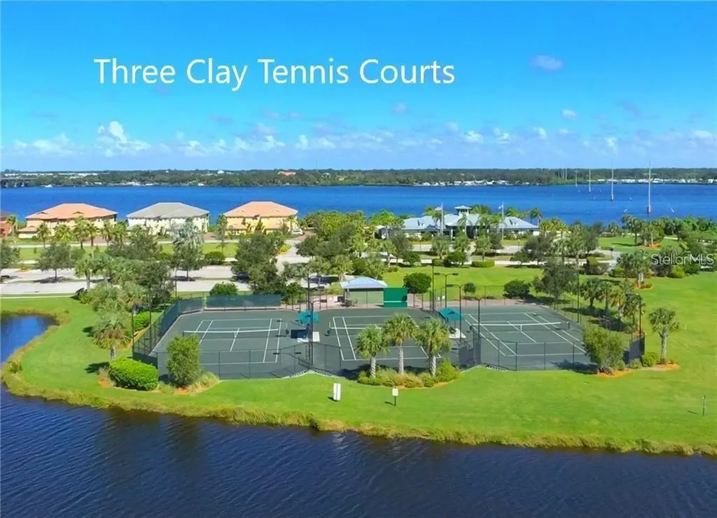1030 Tidewater Shores Loop Bradenton FL 34208