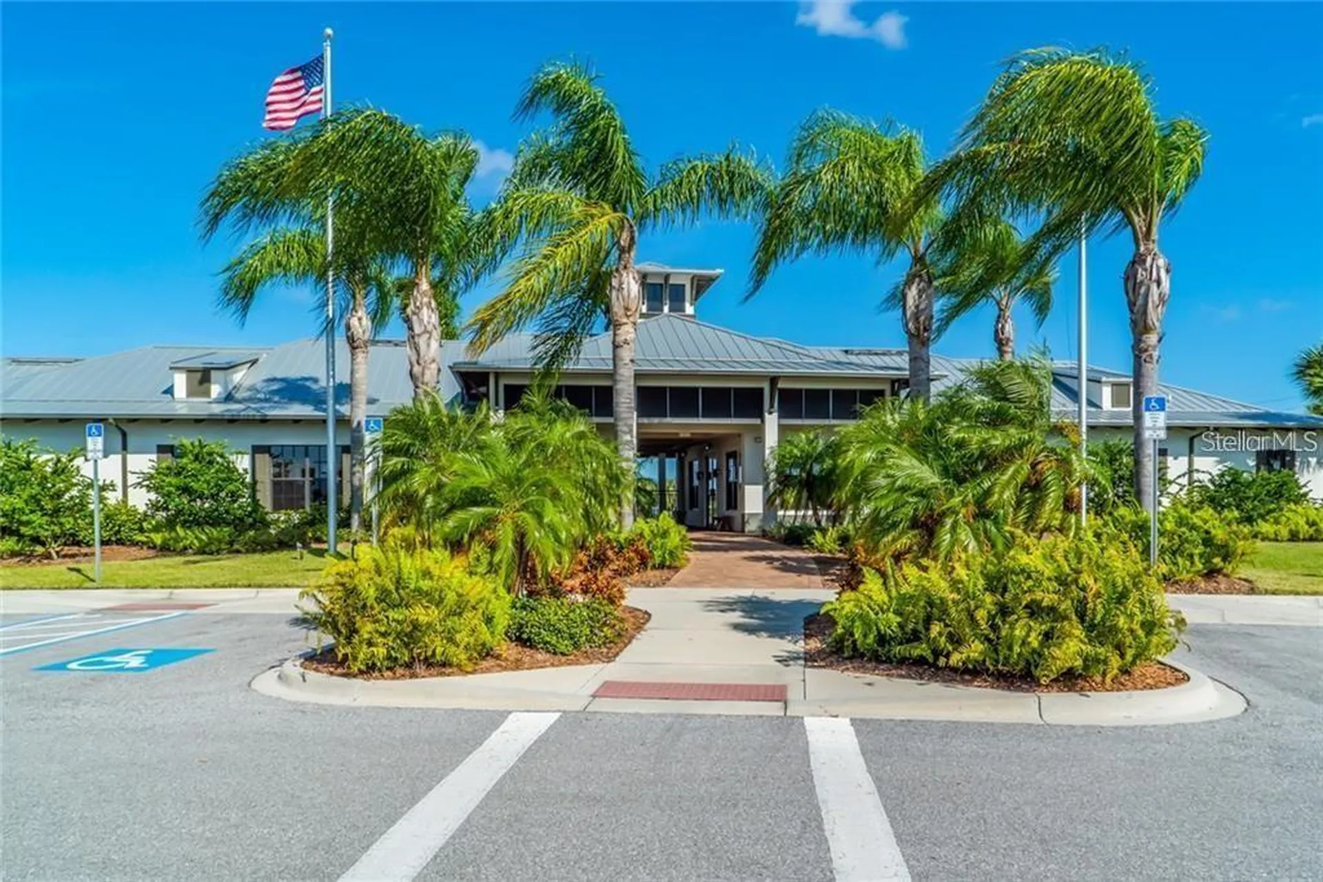 1030 Tidewater Shores Loop Bradenton FL 34208