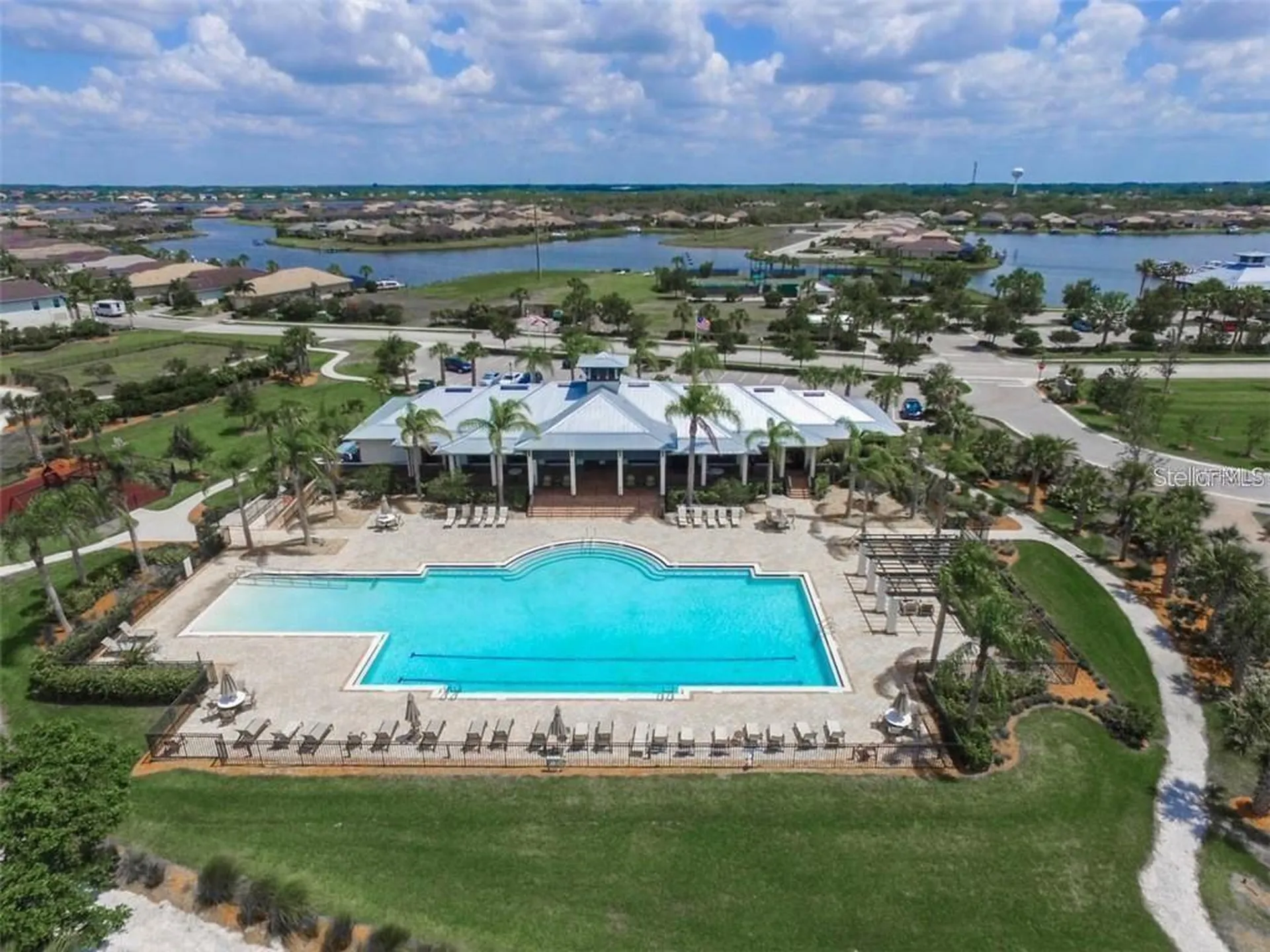 1030 Tidewater Shores Loop Bradenton FL 34208