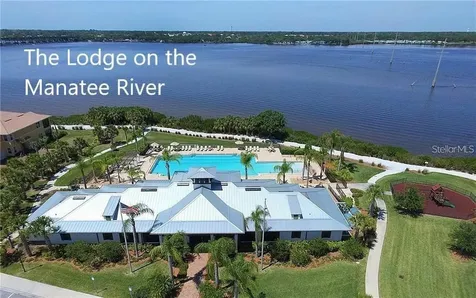 1030 Tidewater Shores Loop Bradenton FL 34208