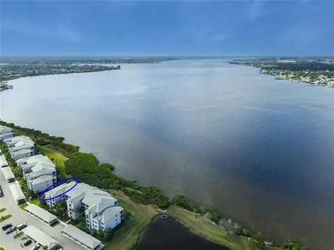 1030 Tidewater Shores Loop Bradenton FL 34208