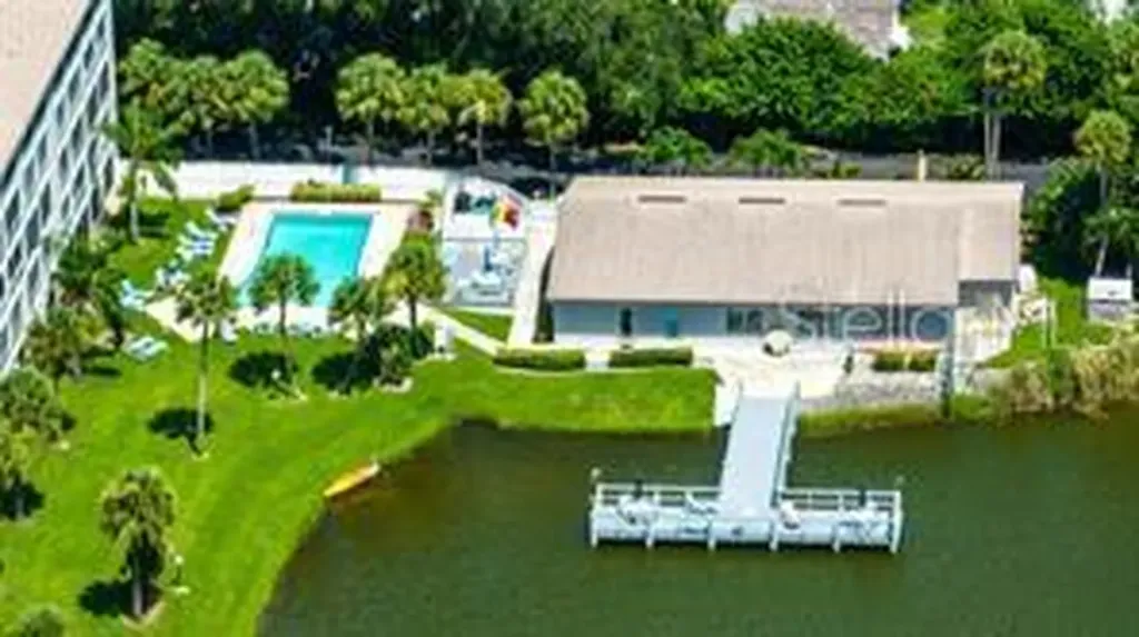 4242 Heron Way Bradenton FL 34205