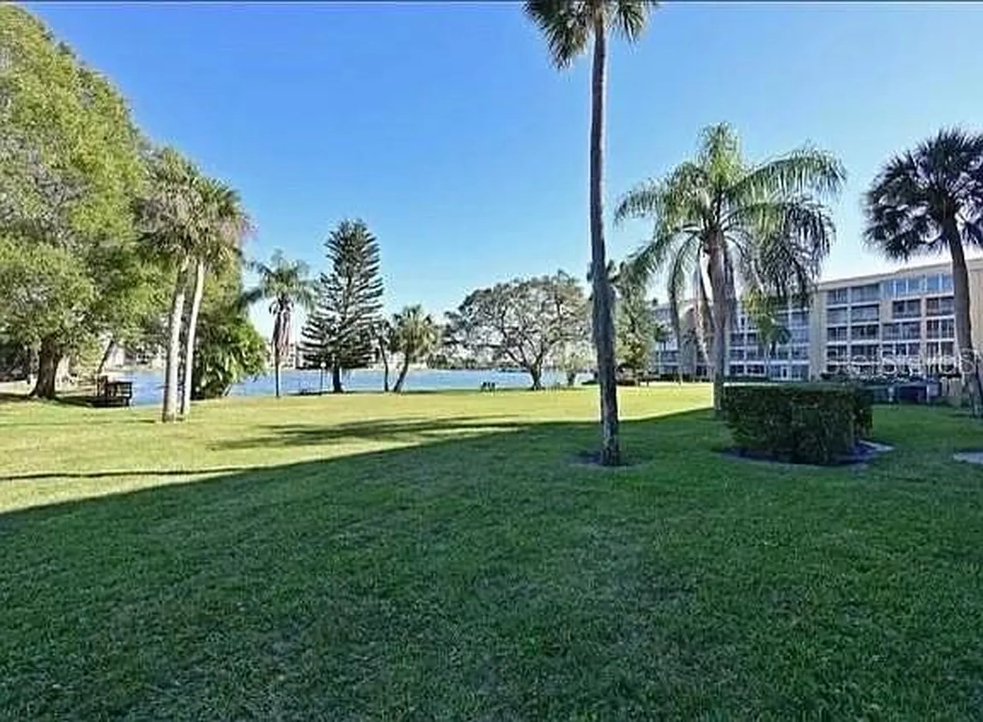 4242 Heron Way Bradenton FL 34205