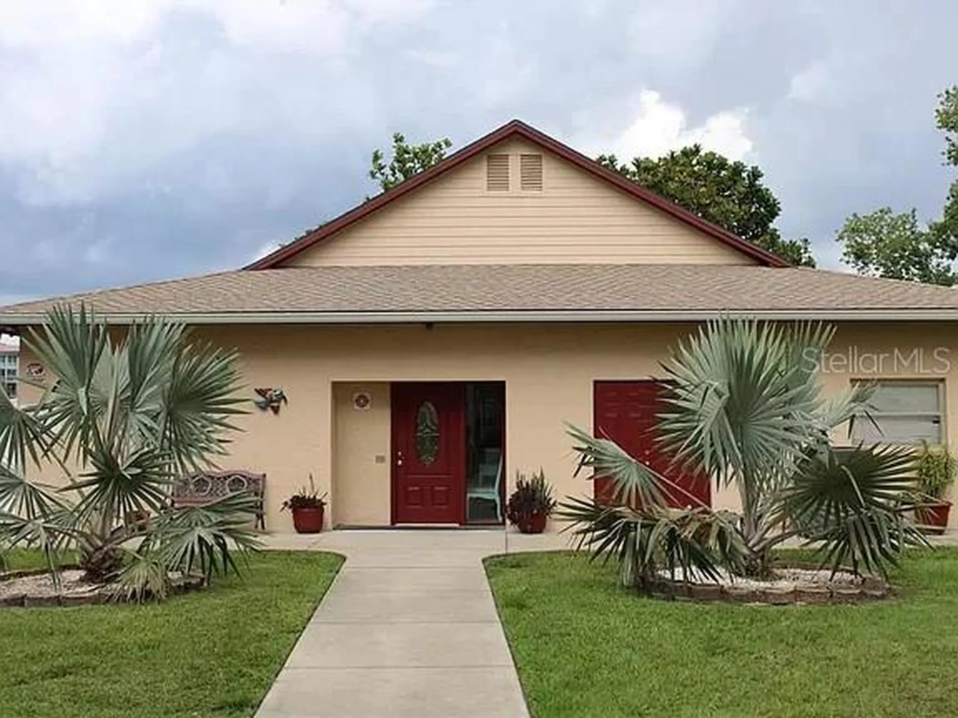 4242 Heron Way Bradenton FL 34205