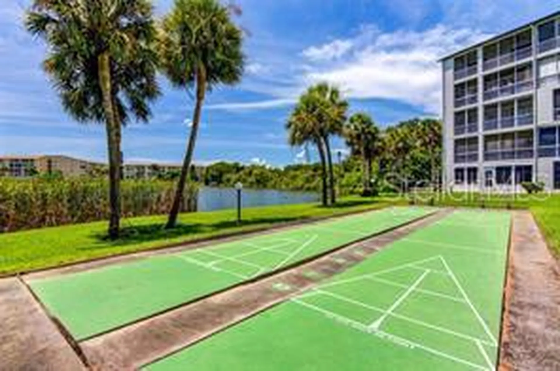 4242 Heron Way Bradenton FL 34205