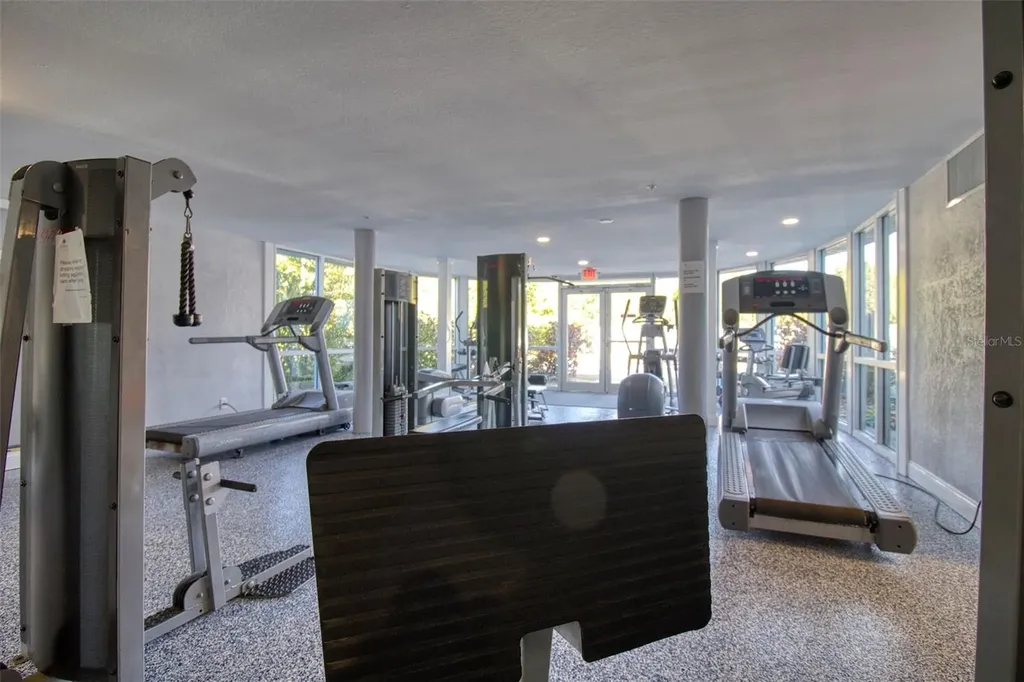 3315 58th Avenue S St Petersburg FL 33712