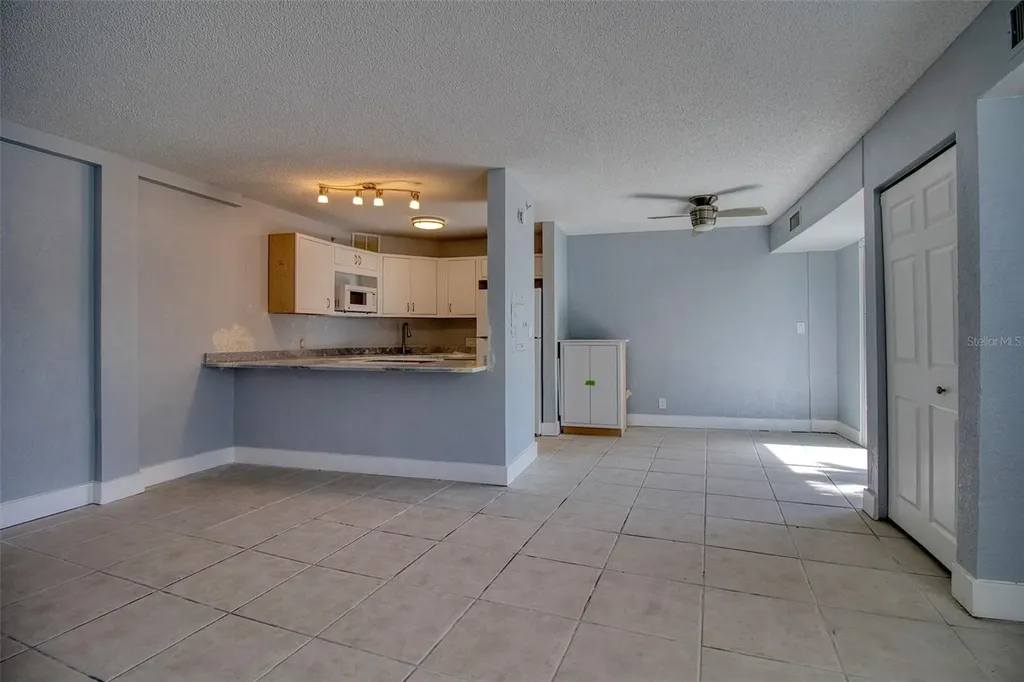 3315 58th Avenue S St Petersburg FL 33712