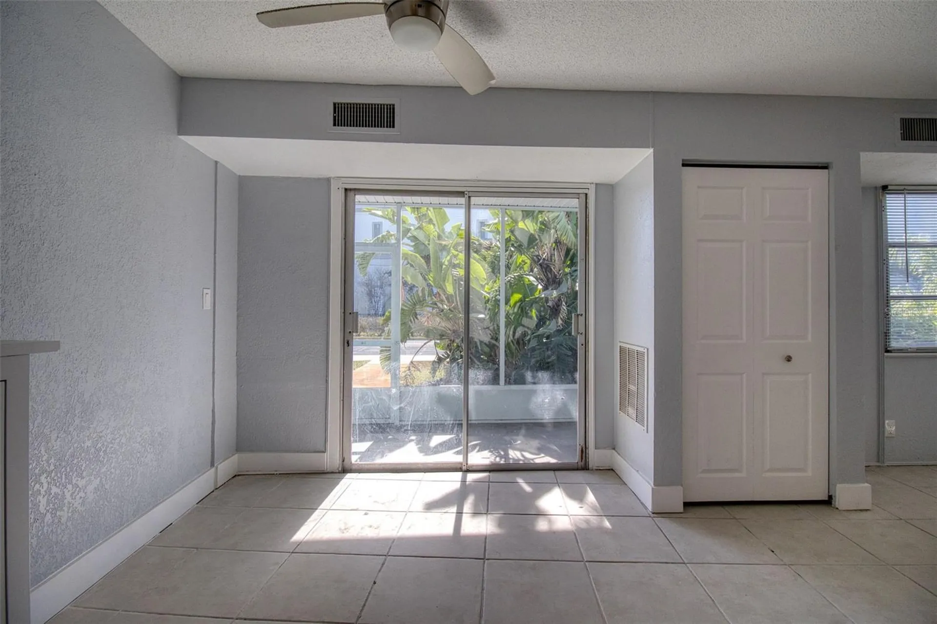 3315 58th Avenue S St Petersburg FL 33712