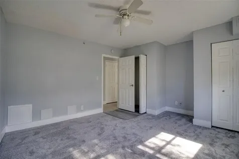3315 58th Avenue S St Petersburg FL 33712