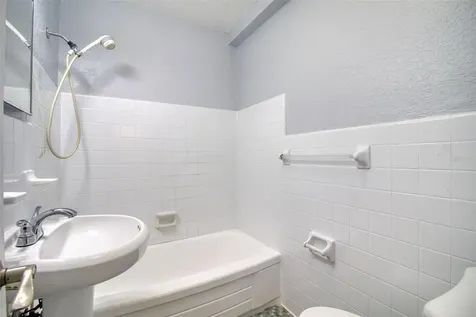 3315 58th Avenue S St Petersburg FL 33712