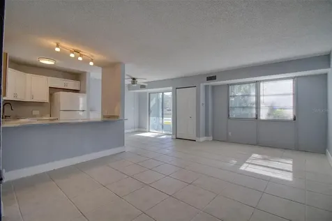 3315 58th Avenue S St Petersburg FL 33712