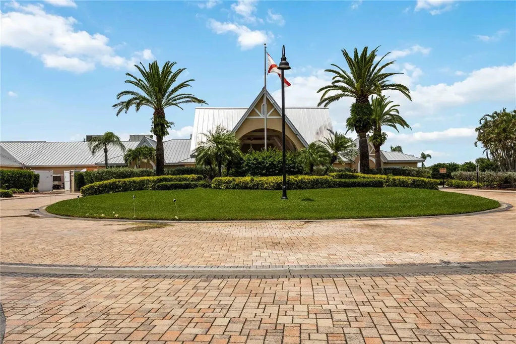 1759 Nottingham Trail Punta Gorda FL 33980