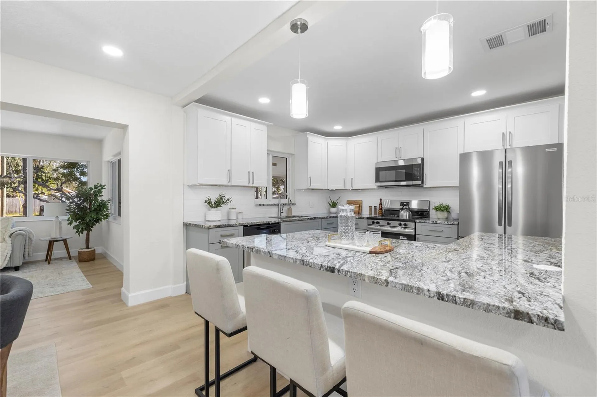 6850 7th Street S St Petersburg FL 33705