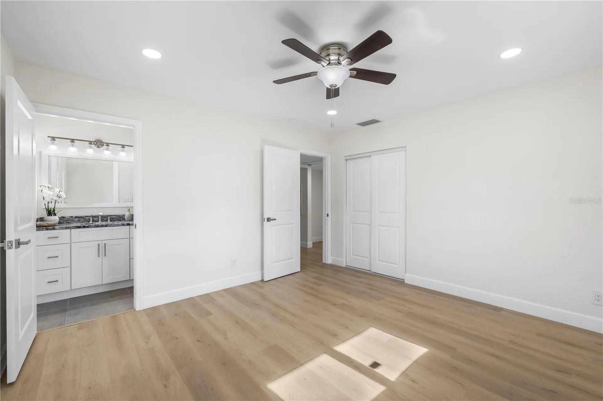 6850 7th Street S St Petersburg FL 33705