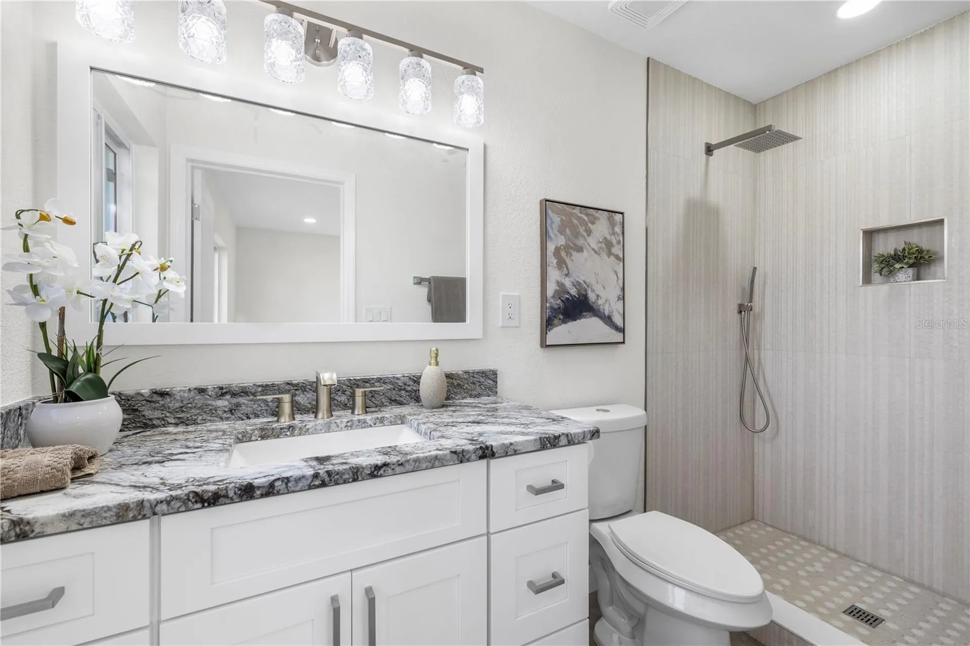 6850 7th Street S St Petersburg FL 33705