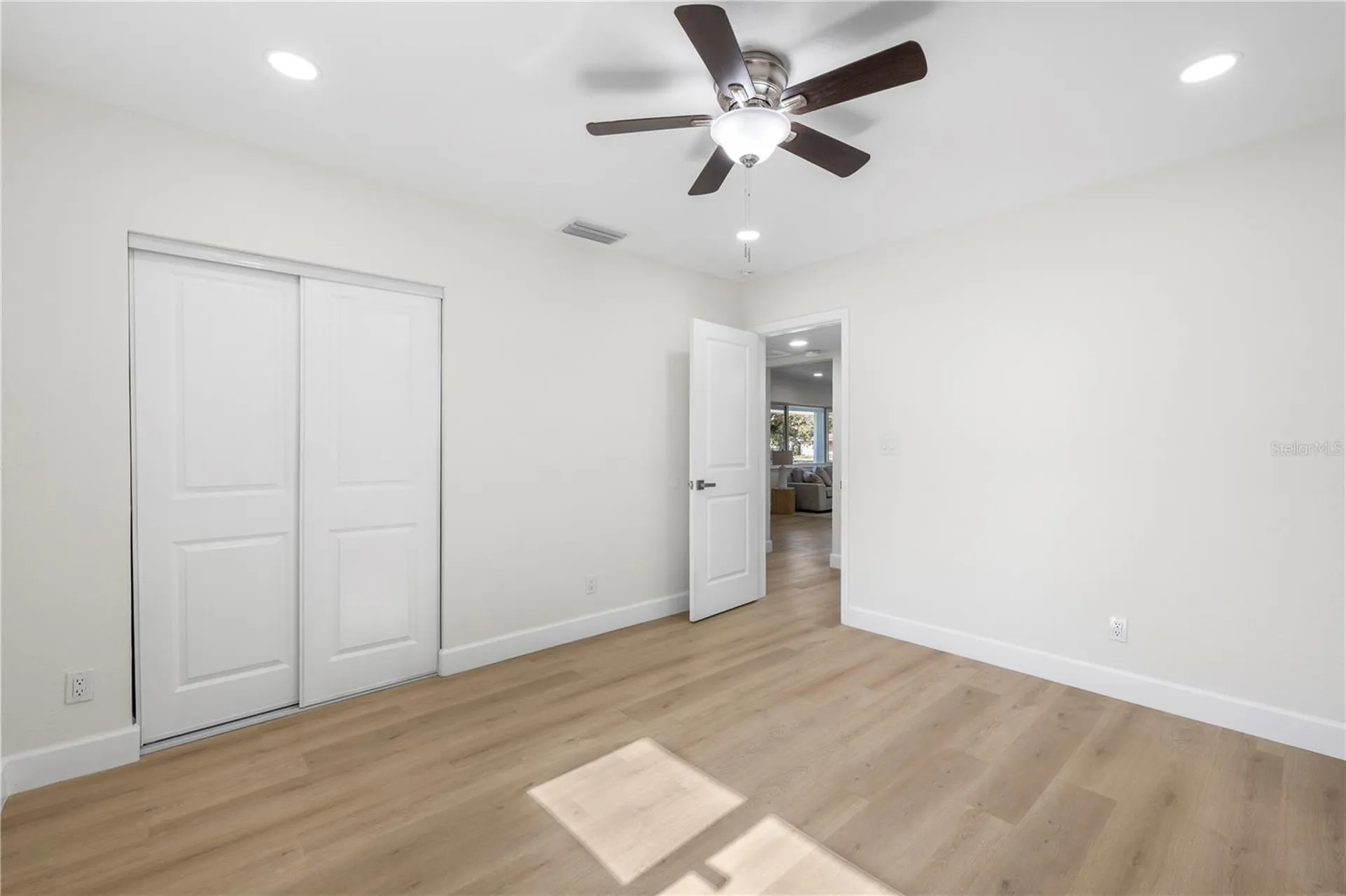 6850 7th Street S St Petersburg FL 33705