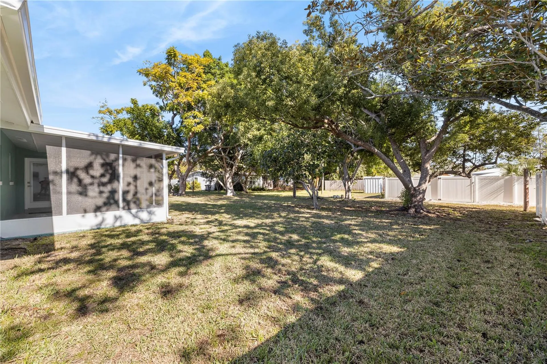 6850 7th Street S St Petersburg FL 33705