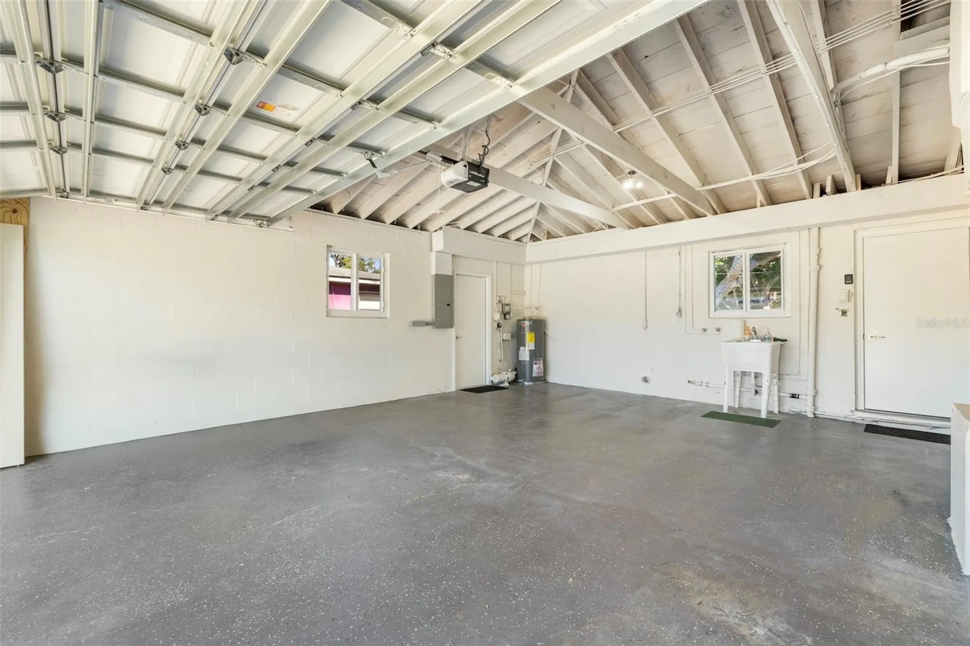 6850 7th Street S St Petersburg FL 33705