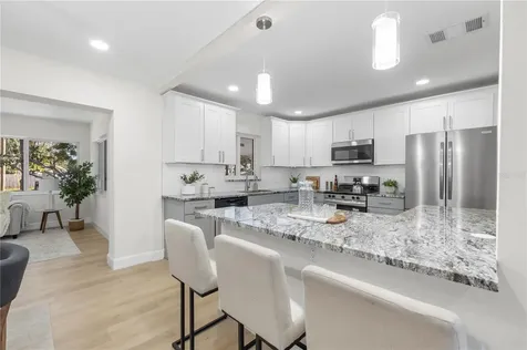 6850 7th Street S St Petersburg FL 33705
