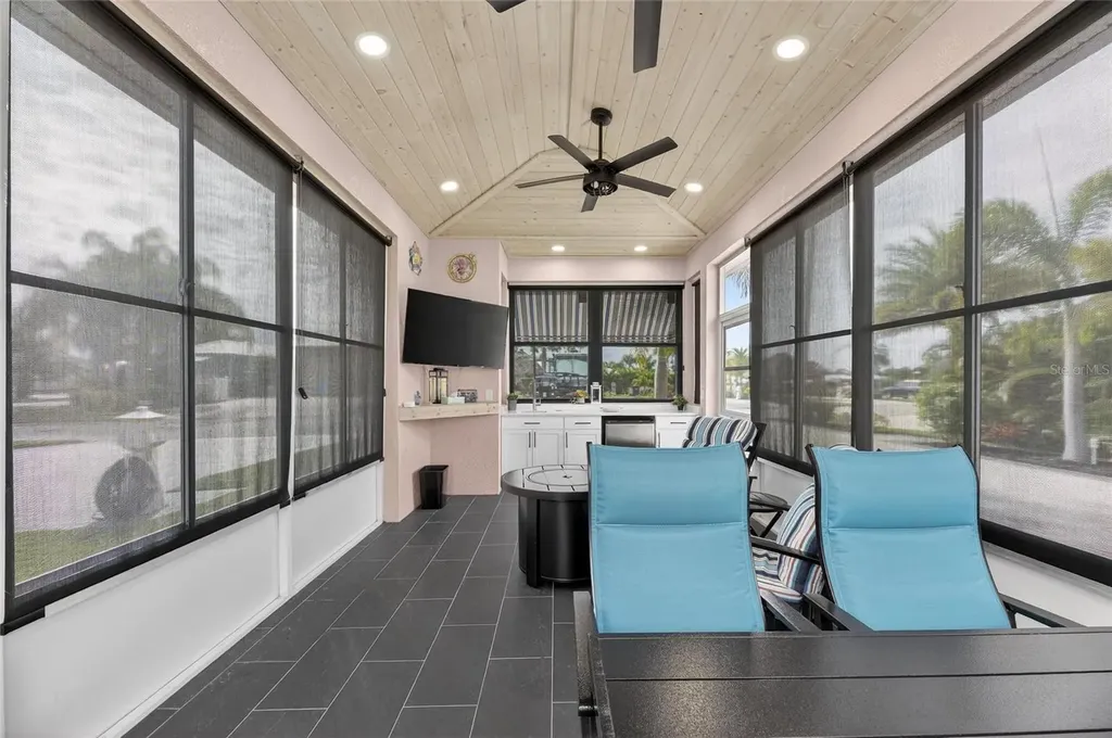 3283 Red Tail Hawk Drive Polk City FL 33868
