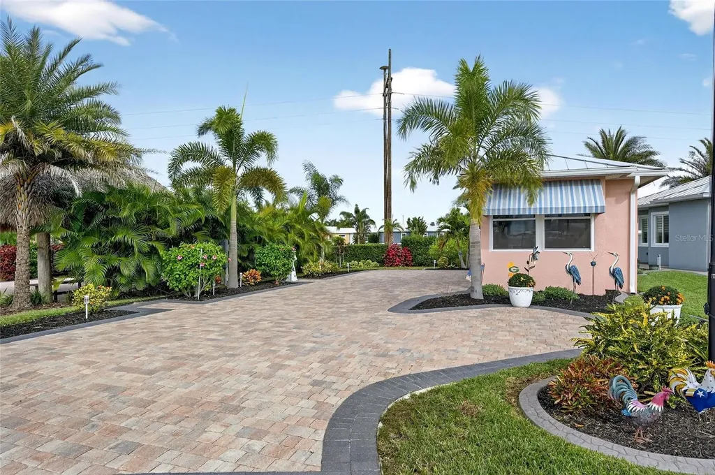 3283 Red Tail Hawk Drive Polk City FL 33868