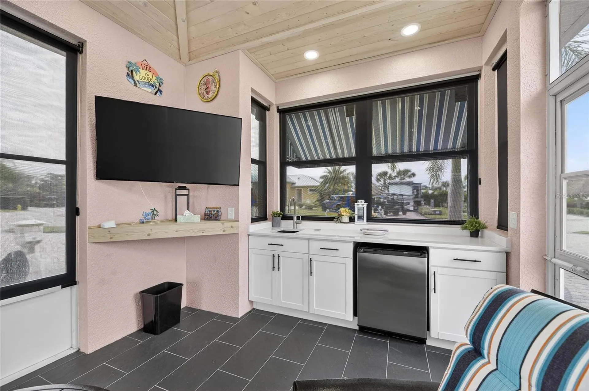 3283 Red Tail Hawk Drive Polk City FL 33868