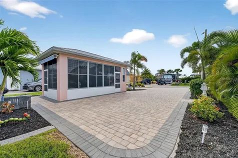 3283 Red Tail Hawk Drive Polk City FL 33868