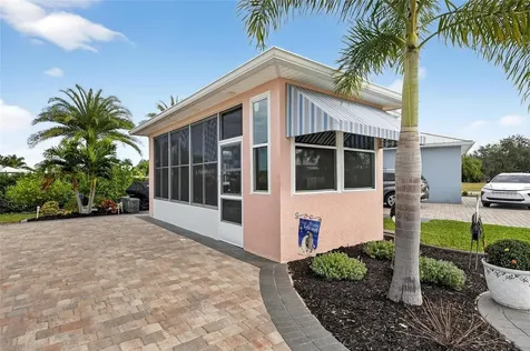 3283 Red Tail Hawk Drive Polk City FL 33868