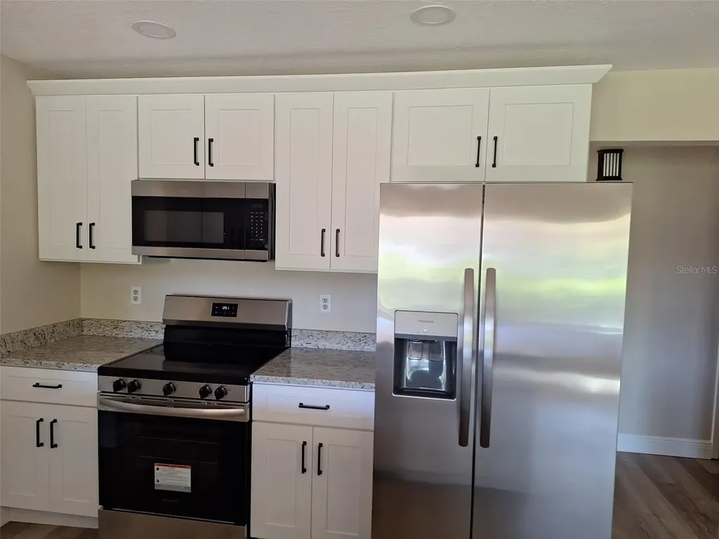 1350 Glengarry Drive Palm Harbor FL 34684