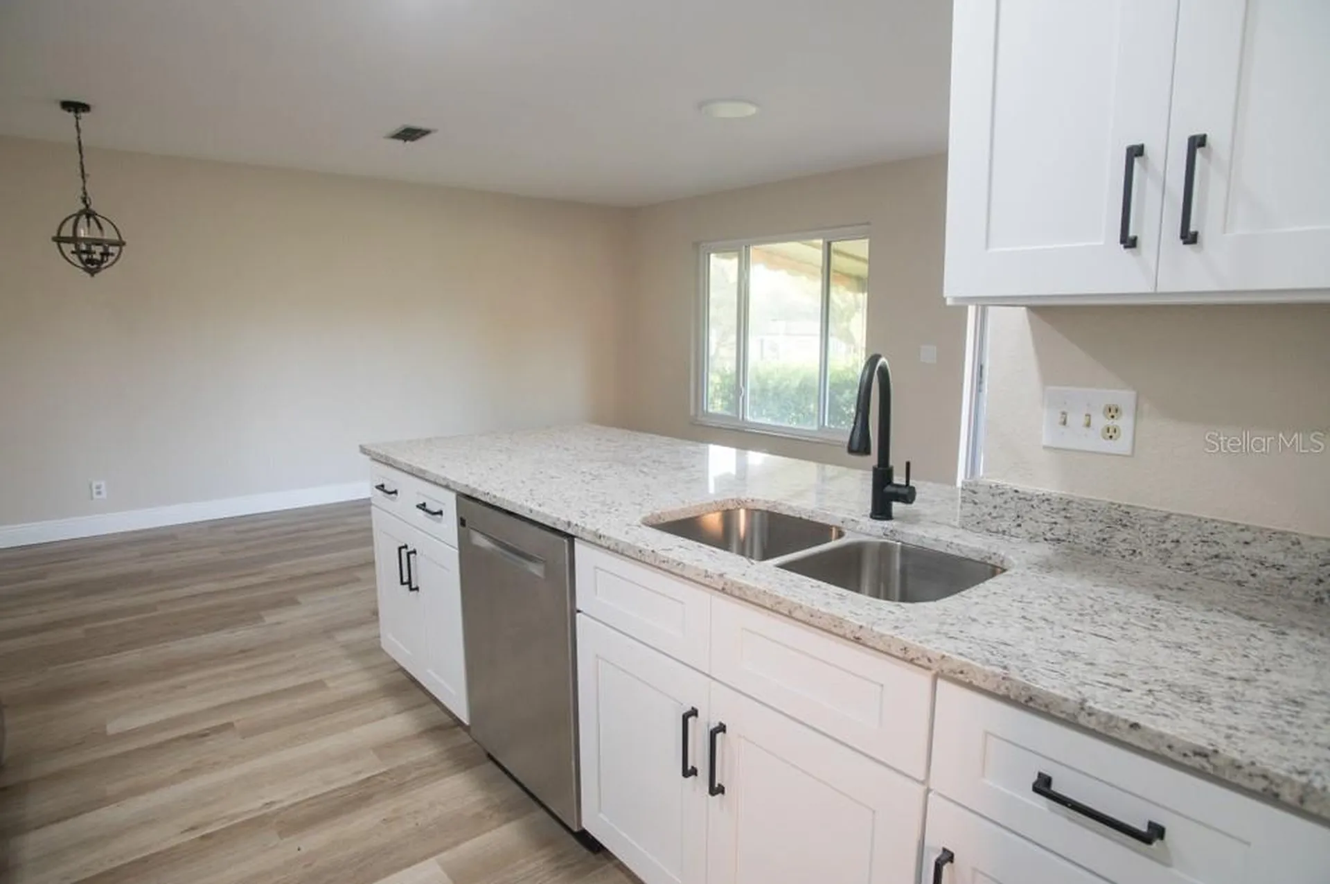 1350 Glengarry Drive Palm Harbor FL 34684