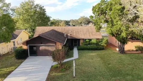 1350 Glengarry Drive Palm Harbor FL 34684