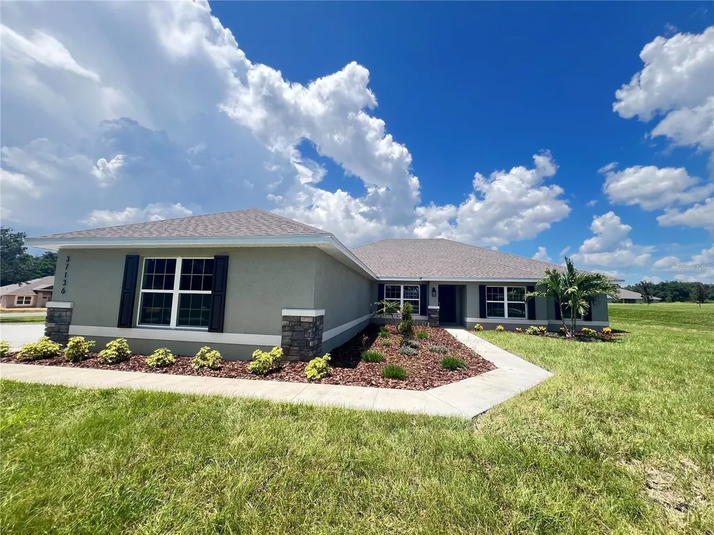 37136 Hidden View Dade City FL 33523